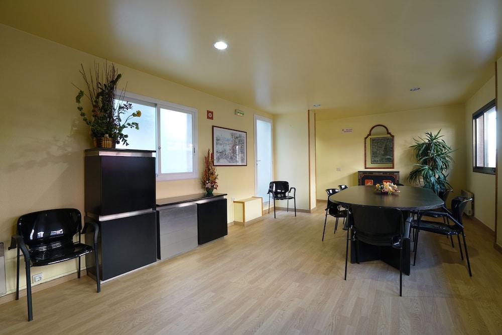 Hotel Esplugues Esplugues de Llobregat Extérieur photo