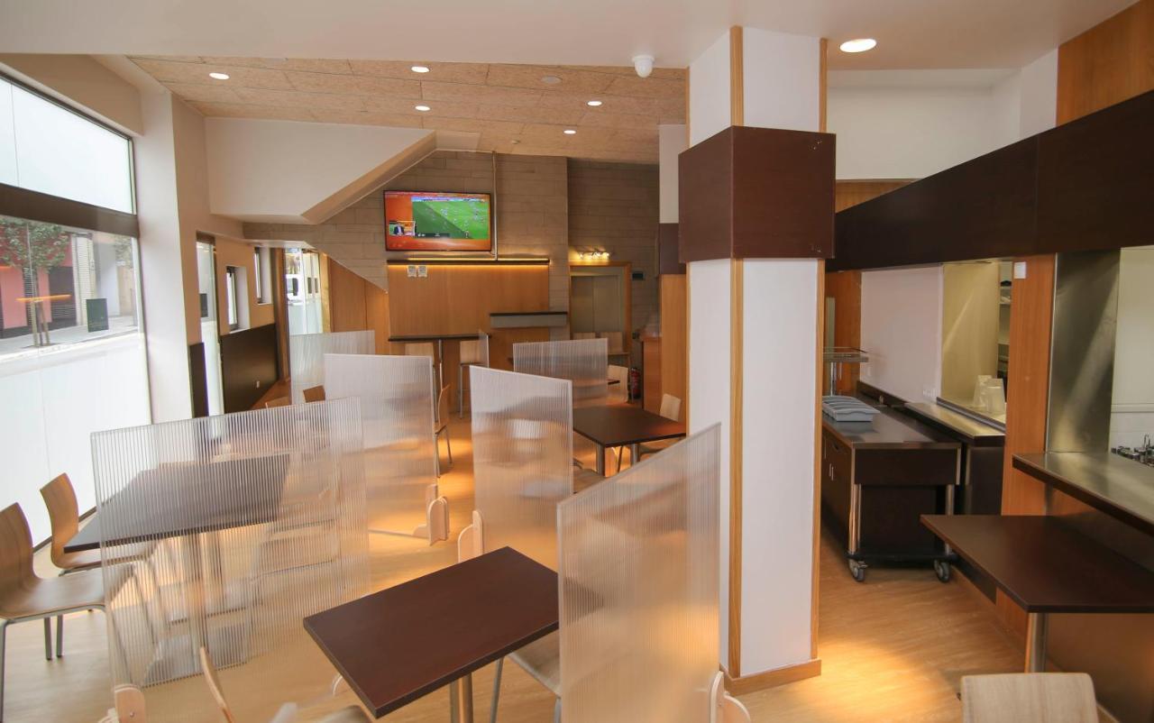 Hotel Esplugues Esplugues de Llobregat Extérieur photo